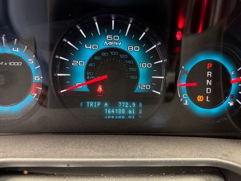 Used 2010 Ford Fusion SEL FWD image 4