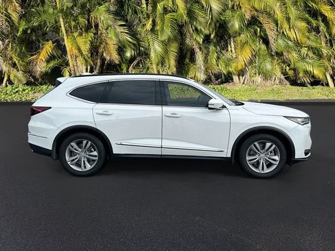 Used 2025 Acura MDX FWD image 3