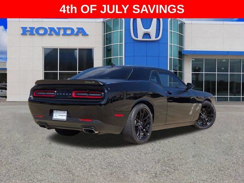 Used 2021 Dodge Challenger R/T Scat Pack w/ T/A Package RWD image 3