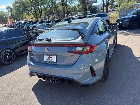 Used 2024 Honda Civic Type R image 7