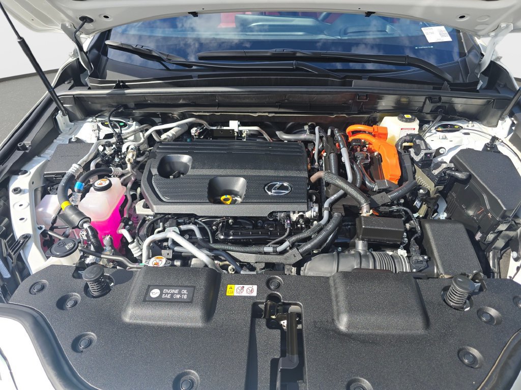 Used 2025 Lexus NX 450h+ AWD w/ Towing Package (2000 Lbs) image 33