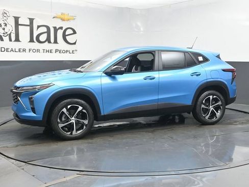 New 2026 Chevrolet Trax RS FWD image 10