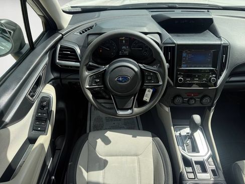 Used 2023 Subaru Forester AWD/4WD image 11