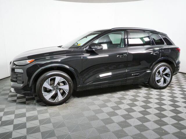 Used 2025 Audi Q6 e-tron Premium Plus AWD/4WD image 30