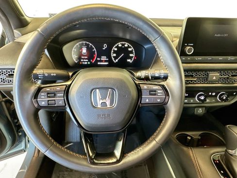 Used 2024 Honda HR-V Sport image 11