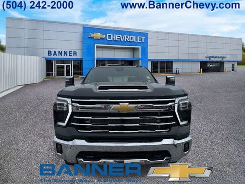 New 2026 Chevrolet Silverado 3500 LTZ w/ LTZ Plus Package AWD/4WD image 2