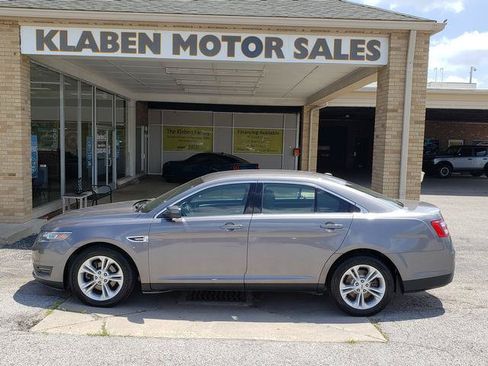 Used 2014 Ford Taurus SEL w/ Equipment Group 201A FWD image 2