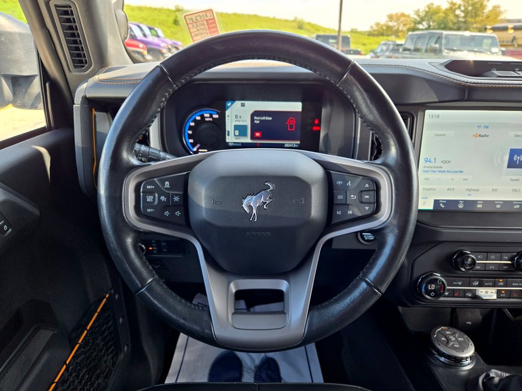 Used 2024 Ford Bronco Badlands w/ Sasquatch Package AWD/4WD image 20