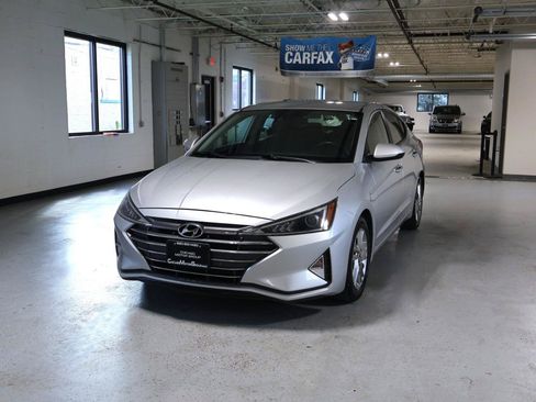 Used 2019 Hyundai Elantra SEL FWD image 2