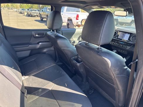 Used 2023 Toyota Tacoma TRD Sport w/ TRD Premium Sport Package image 15