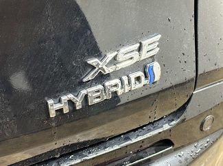 Used 2021 Toyota Sienna XSE video 2