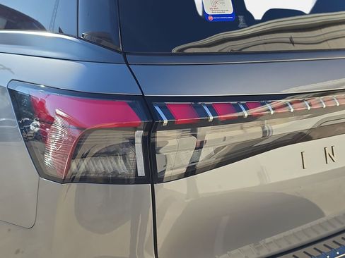 New 2026 INFINITI QX80 4WD w/ Sport Exterior Package image 32