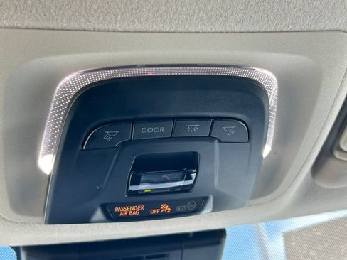 Certified 2025 Toyota Corolla LE FWD image 18