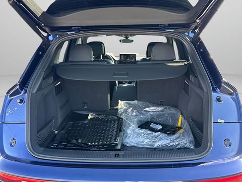 Used 2024 Audi Q5 2.0T Prestige image 23