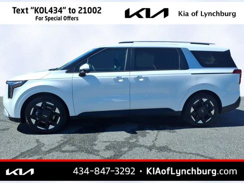 New 2026 Kia Carnival EX FWD image 7