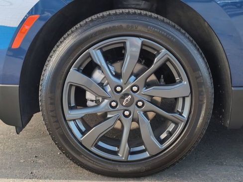 Used 2023 Chevrolet Equinox RS image 31