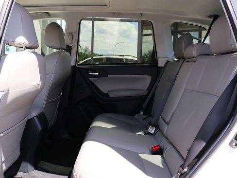 Used 2018 Subaru Forester 2.5i Limited w/ Popular Package #2 AWD/4WD image 31