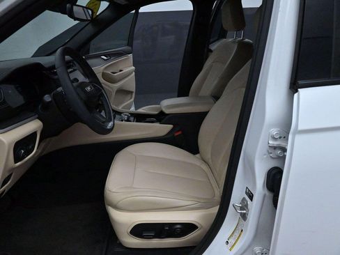 Used 2023 Jeep Grand Cherokee Limited AWD/4WD image 12