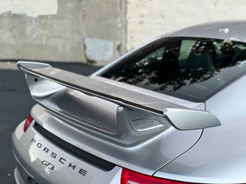 Used 2015 Porsche 911 GT3 image 7