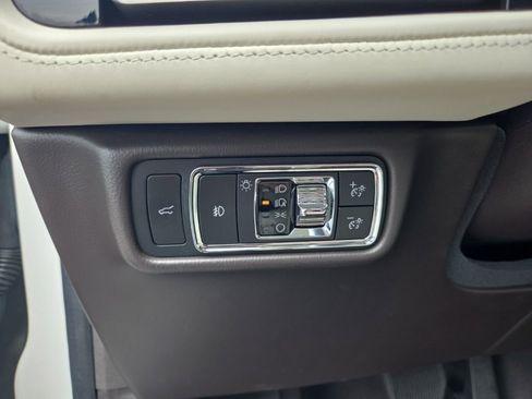 Used 2023 Lincoln Aviator Black Label w/ Dynamic Handling Package AWD/4WD image 10