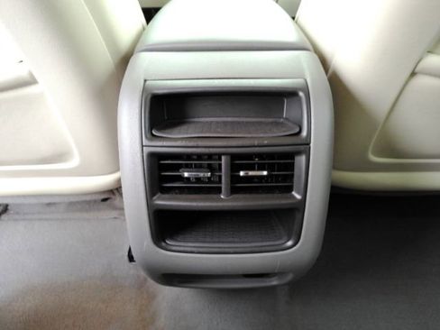 Used 2017 Cadillac XT5 Luxury w/ Driver Awareness Package image 28