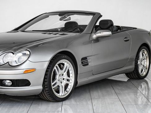 Used 2005 Mercedes-Benz SL 600 V12 AUTOMATIC NAVIGATION LEATH image 47