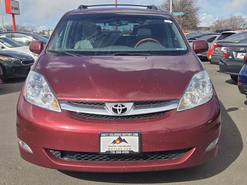 Used 2007 Toyota Sienna XLE Limited image 2
