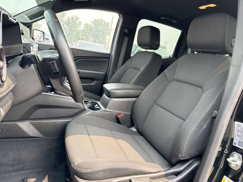 Used 2023 Chevrolet Colorado LT AWD/4WD image 11