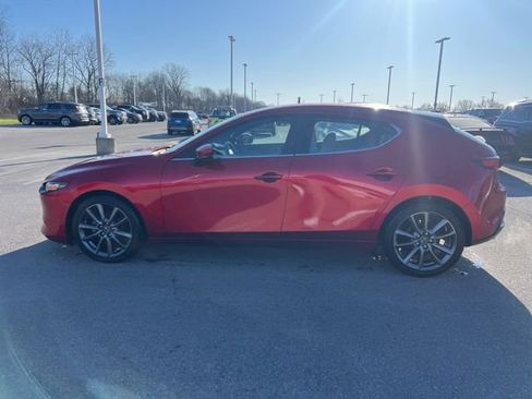 Used 2020 MAZDA MAZDA3 Hatchback image 9