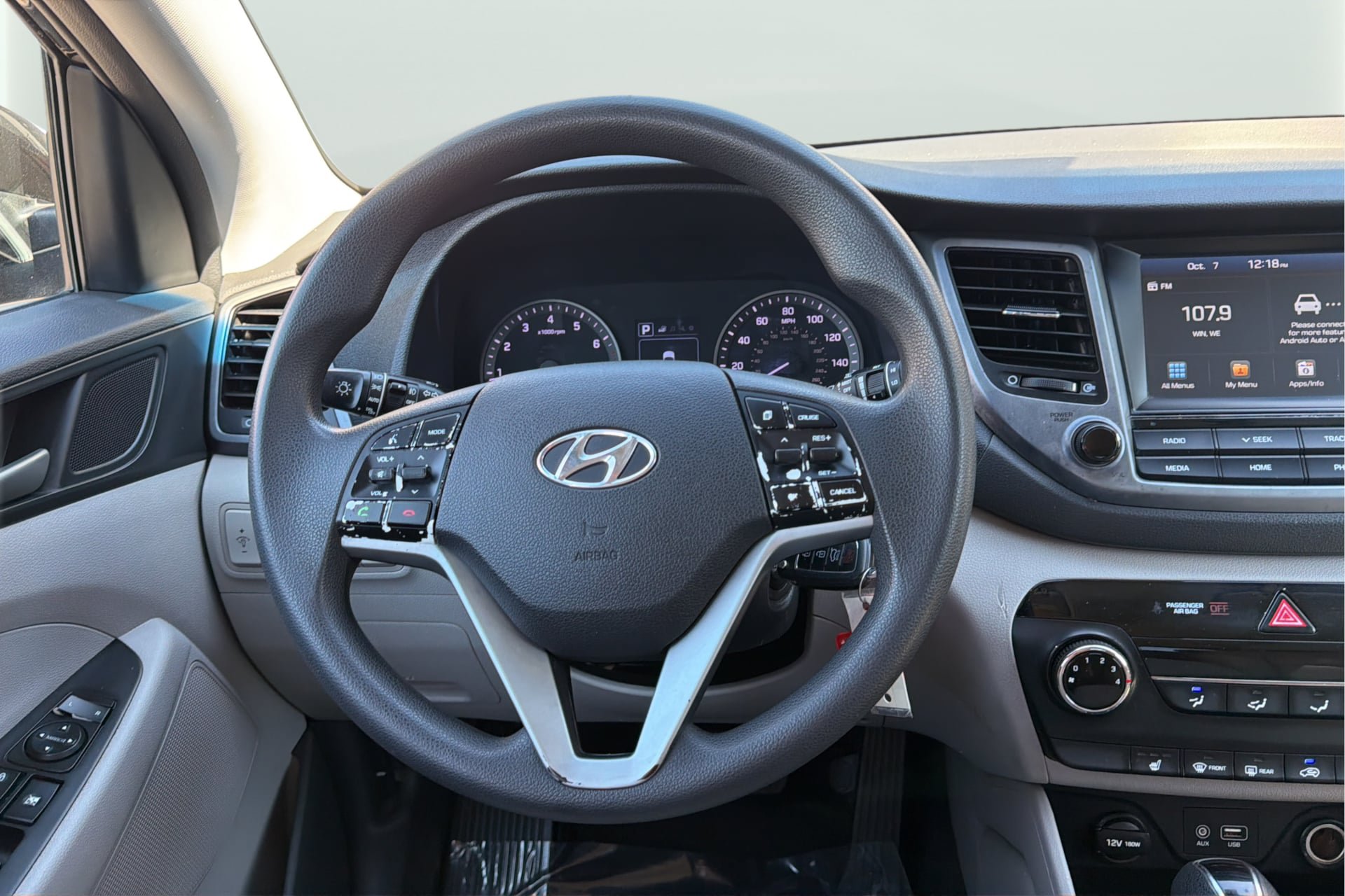 Used 2018 Hyundai Tucson SEL w/ Cargo Package FWD image 16