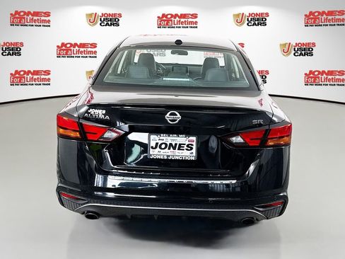 Used 2021 Nissan Altima 2.5 SR FWD image 13