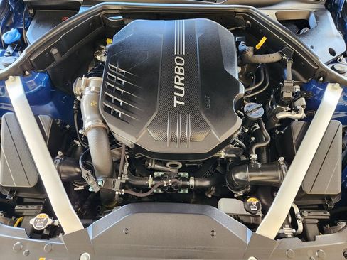 Used 2025 Genesis G70 3.3T Advanced w/ Sport Prestige Package image 32