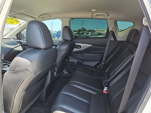 Used 2023 Nissan Murano SV w/ SV Midnight Edition Package FWD image 18