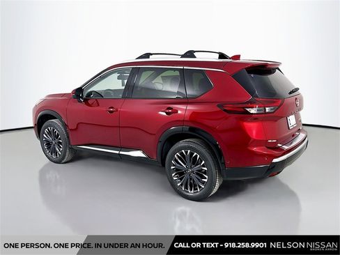 New 2026 Nissan Rogue Platinum image 7