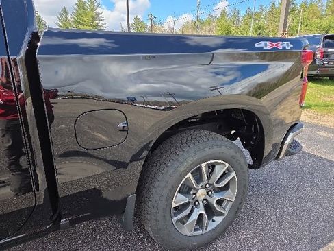 New 2026 Chevrolet Silverado 1500 LT AWD/4WD image 16