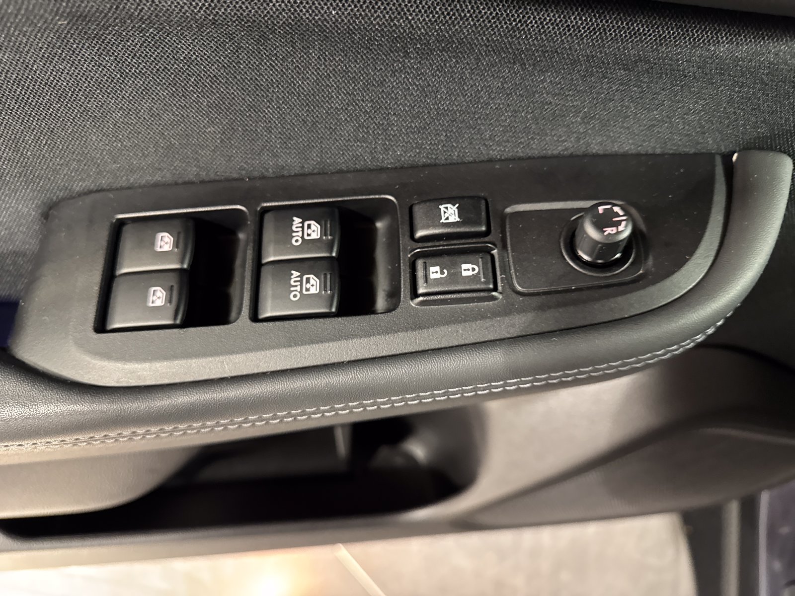 Used 2016 Subaru Outback 2.5i Premium AWD/4WD image 14