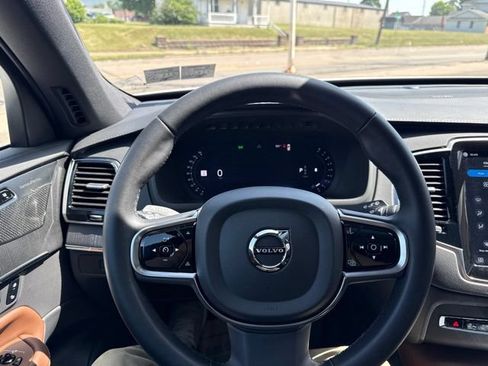 Used 2024 Volvo XC90 B6 Ultimate AWD/4WD image 21