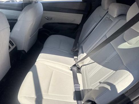 Used 2026 Hyundai Tucson SEL FWD image 17
