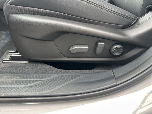 New 2026 Subaru Outback Touring XT image 12