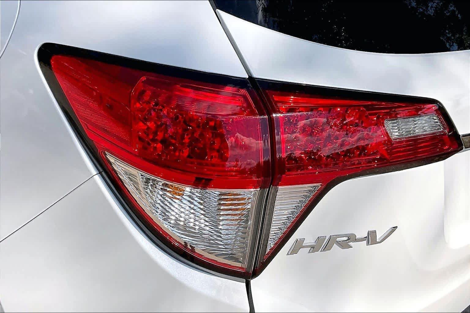 Used 2022 Honda HR-V EX image 26