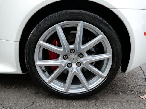 Used 2015 Aston Martin V8 Vantage S image 79