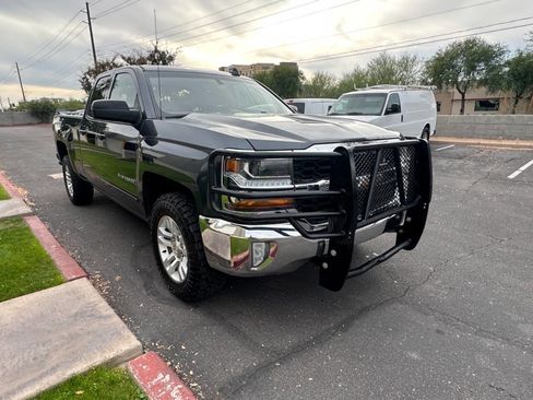 Used 2019 Chevrolet Silverado 1500 LT w/ All Star Edition image 3