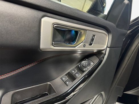 Used 2024 Ford Explorer ST-Line w/ Class IV Trailer Tow Package image 14