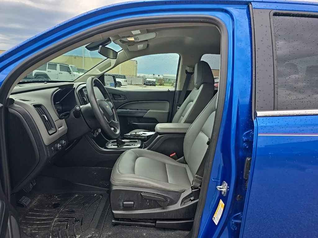 Used 2019 Chevrolet Colorado W/T w/ WT Convenience Package AWD/4WD image 10
