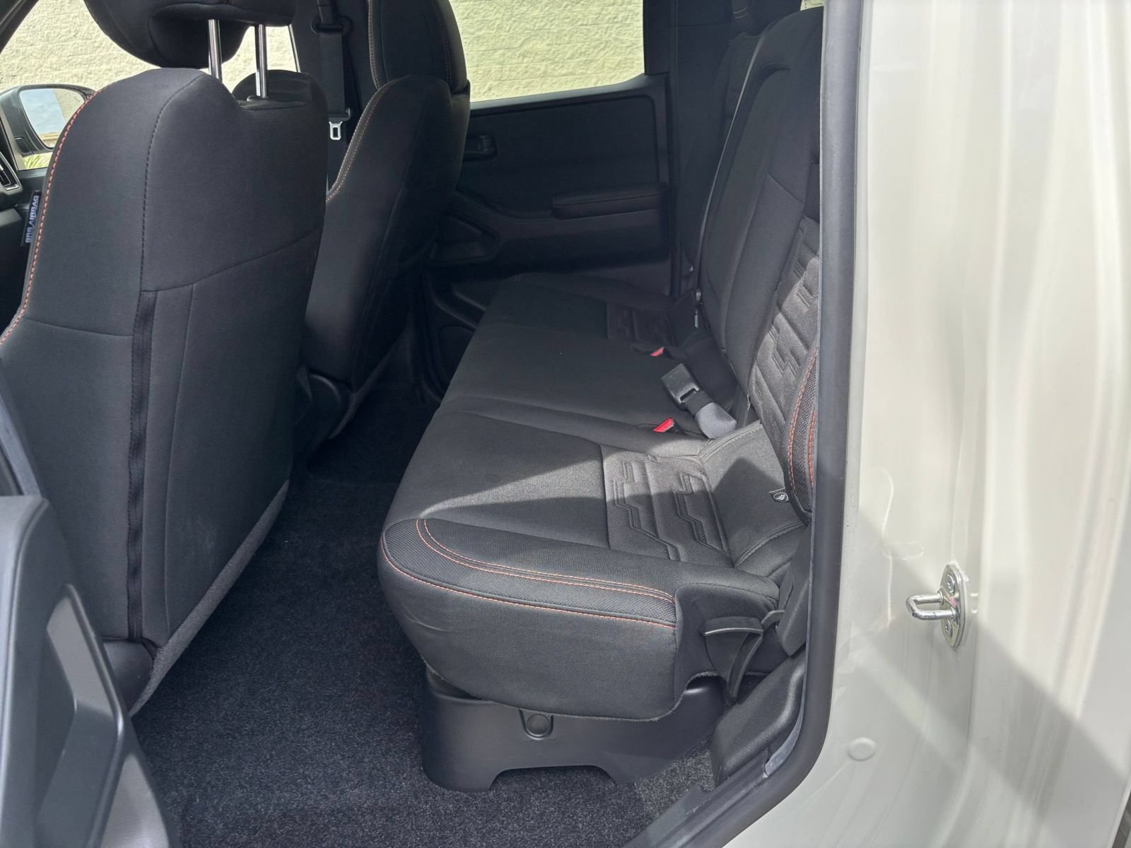 Used 2026 Nissan Frontier PRO-4X AWD/4WD image 26