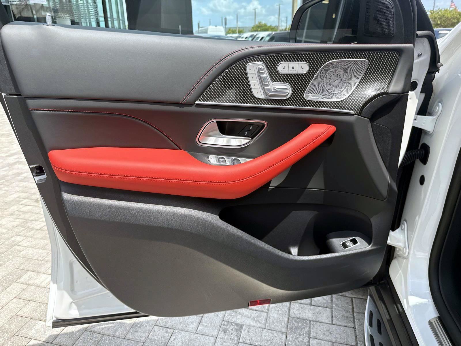 New 2026 Mercedes-Benz GLE 53 AMG 4MATIC Coupe image 17