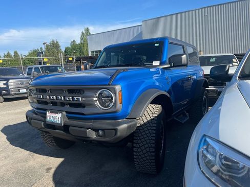 Used 2024 Ford Bronco Big Bend w/ Sasquatch Package AWD/4WD image 1
