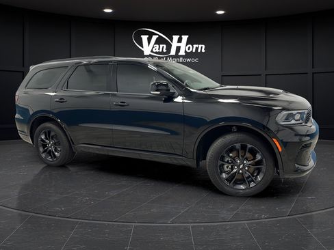 Used 2025 Dodge Durango GT AWD/4WD image 1