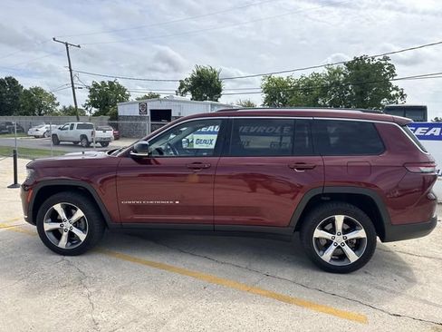 Used 2021 Jeep Grand Cherokee L Limited AWD/4WD image 13