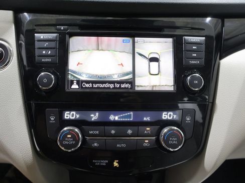 Used 2022 Nissan Rogue Sport SV w/ Technology Package AWD/4WD image 26
